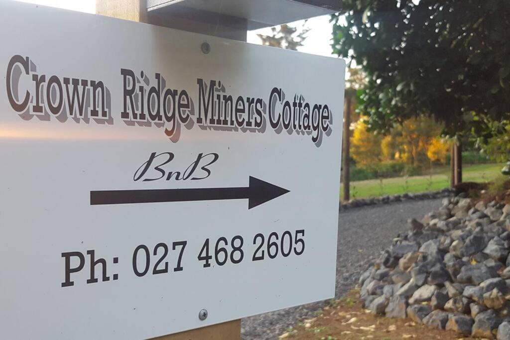 Crown Ridge Miners Cottage Karangahake Eksteriør bilde